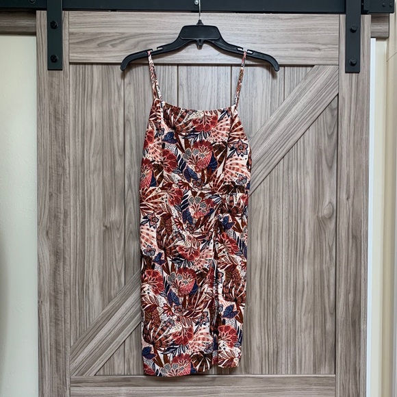 Printed Ruched Dress - Picture 2 of 5